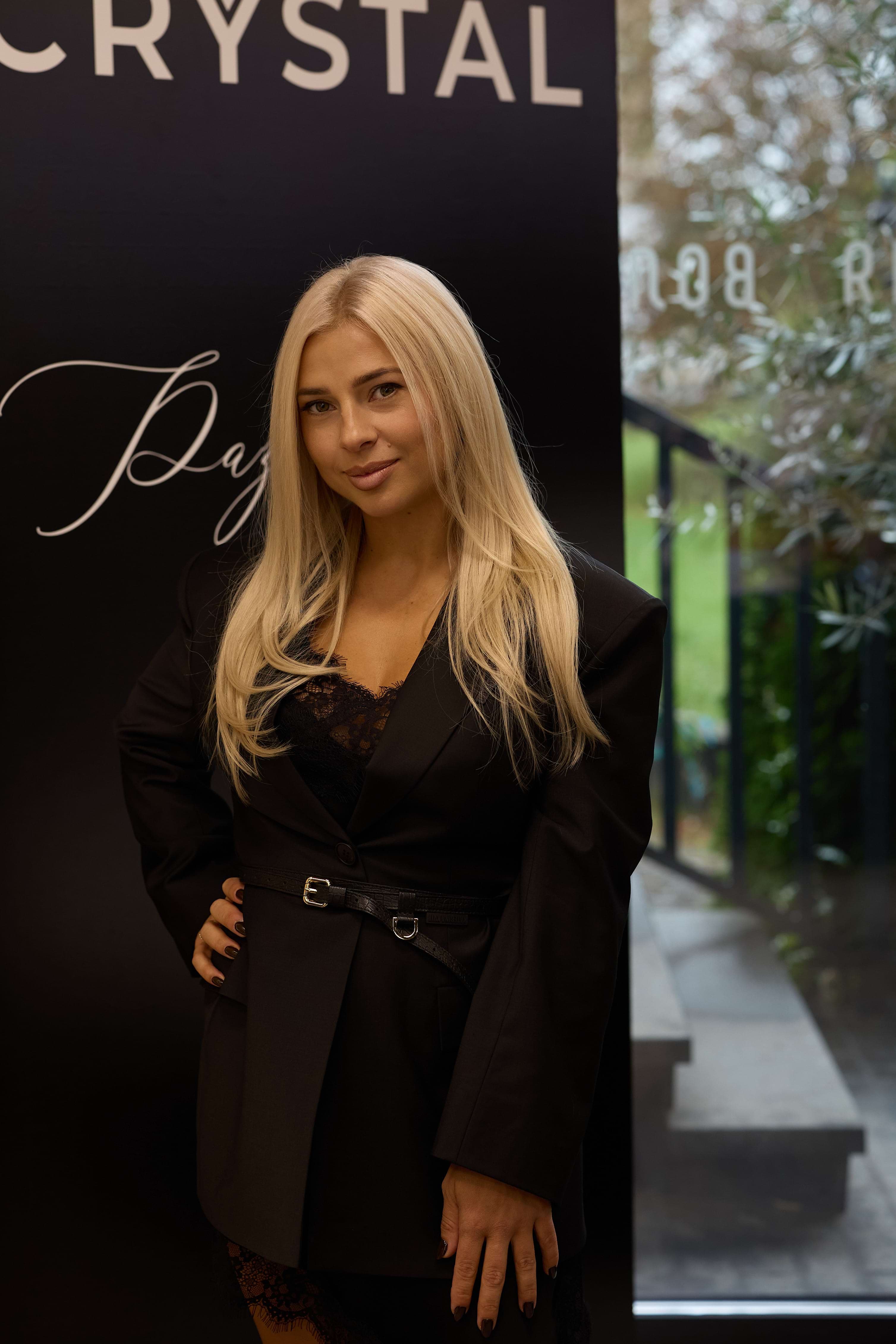 Еріка Русин - суддя в другому складі в номінаціях нарощування волосся, в категорії топ майстер | Україна